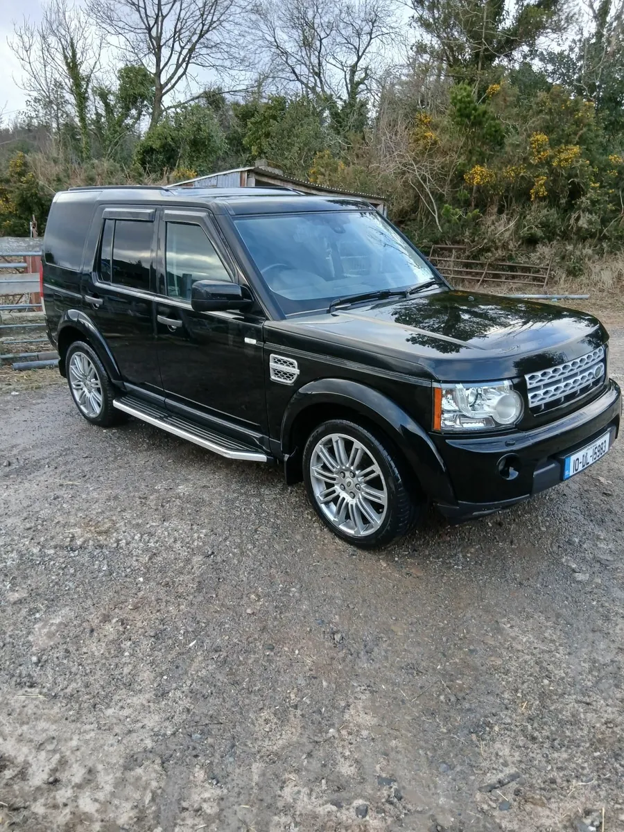 Land Rover Discovery 2010 - Image 1