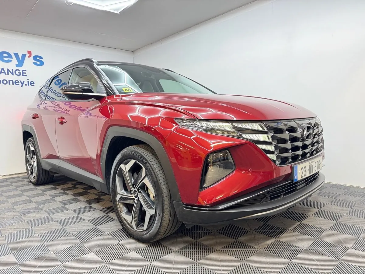 Hyundai Tucson 2WD Executive Plus Auto - Image 3