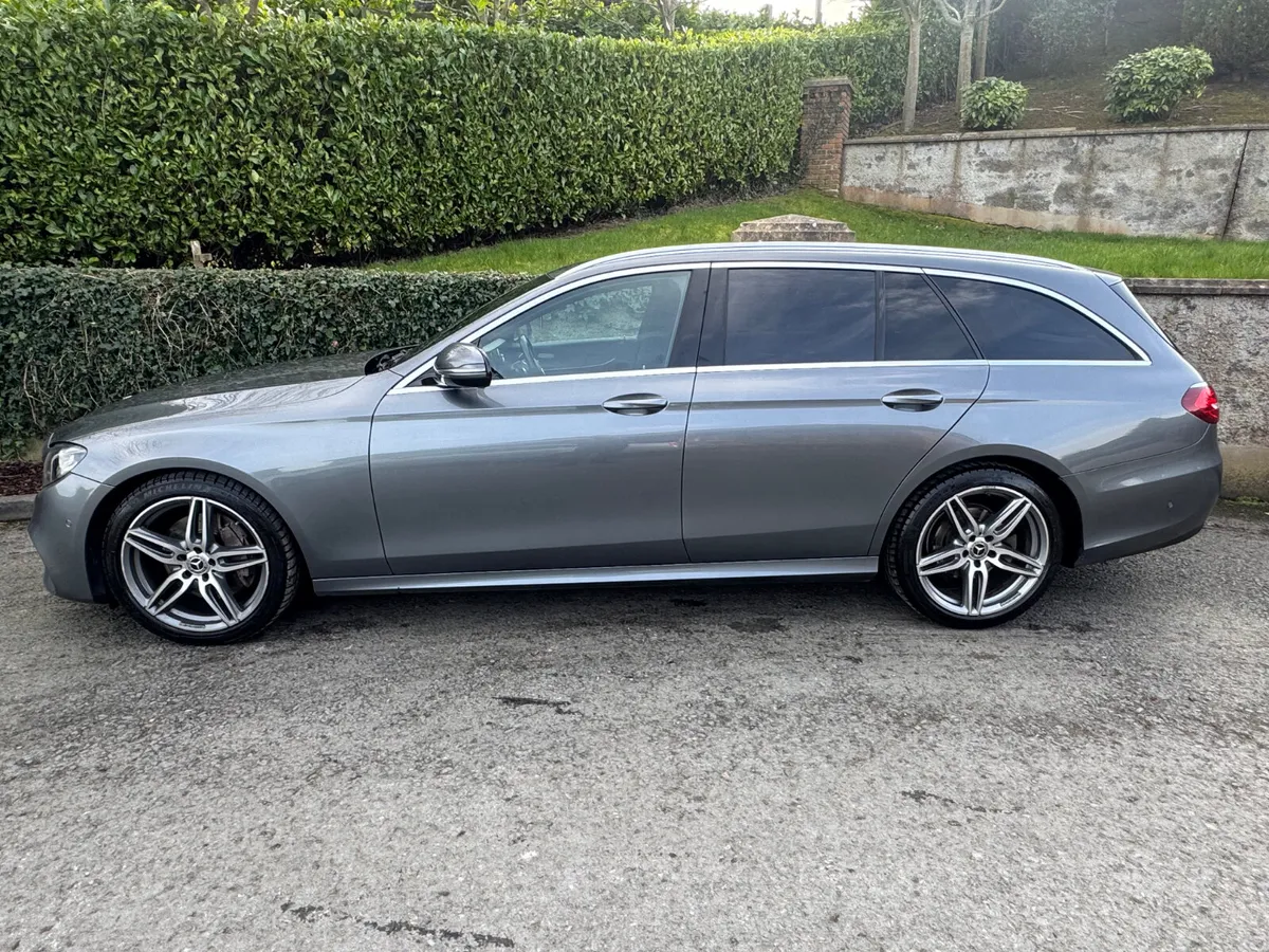 Mercedes-Benz E-Class 2018 - Image 2