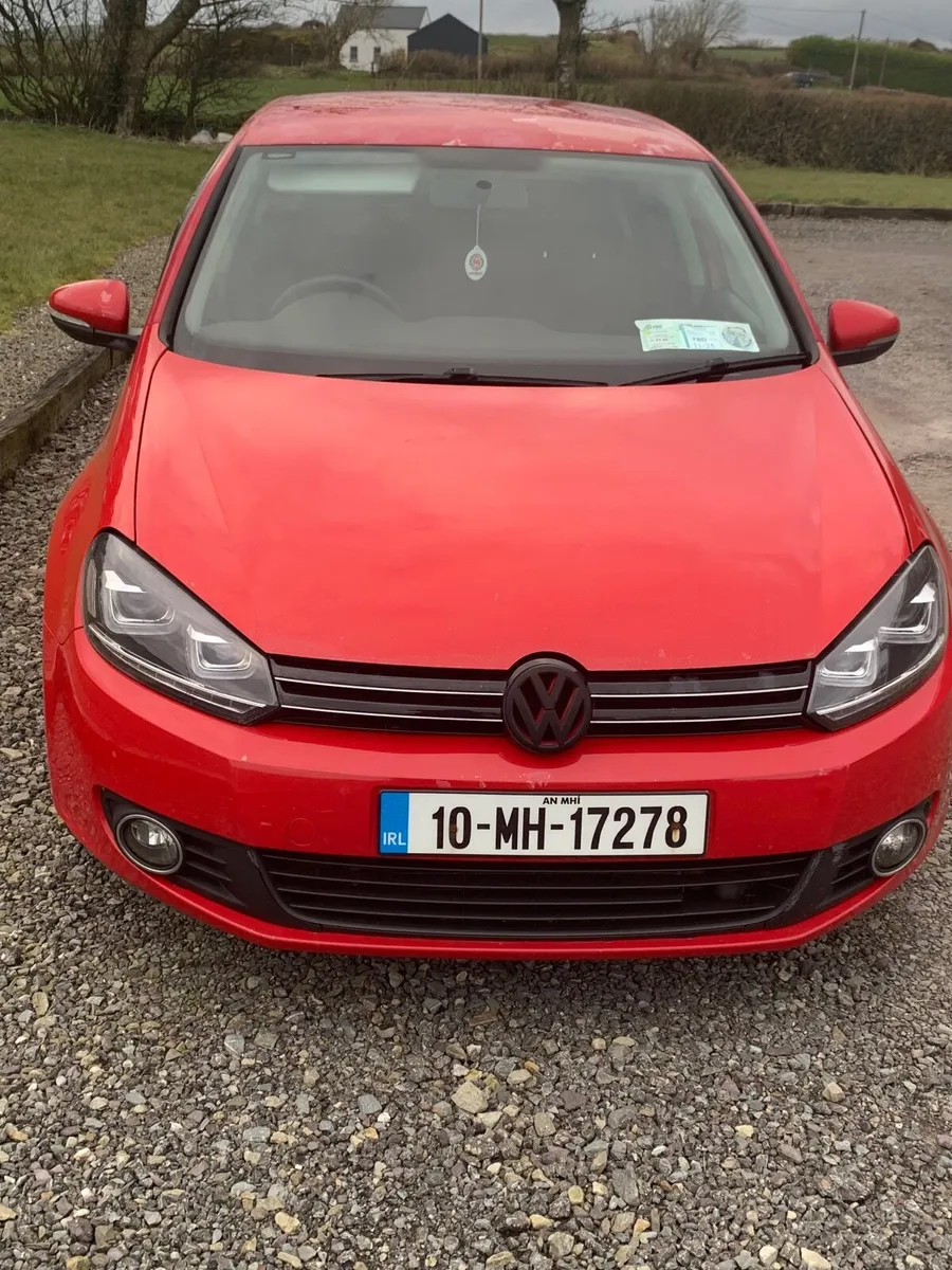 Volkswagen Golf 2010 - Image 1