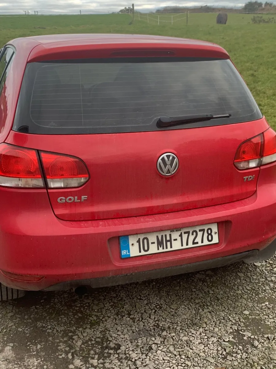Volkswagen Golf 2010 - Image 3