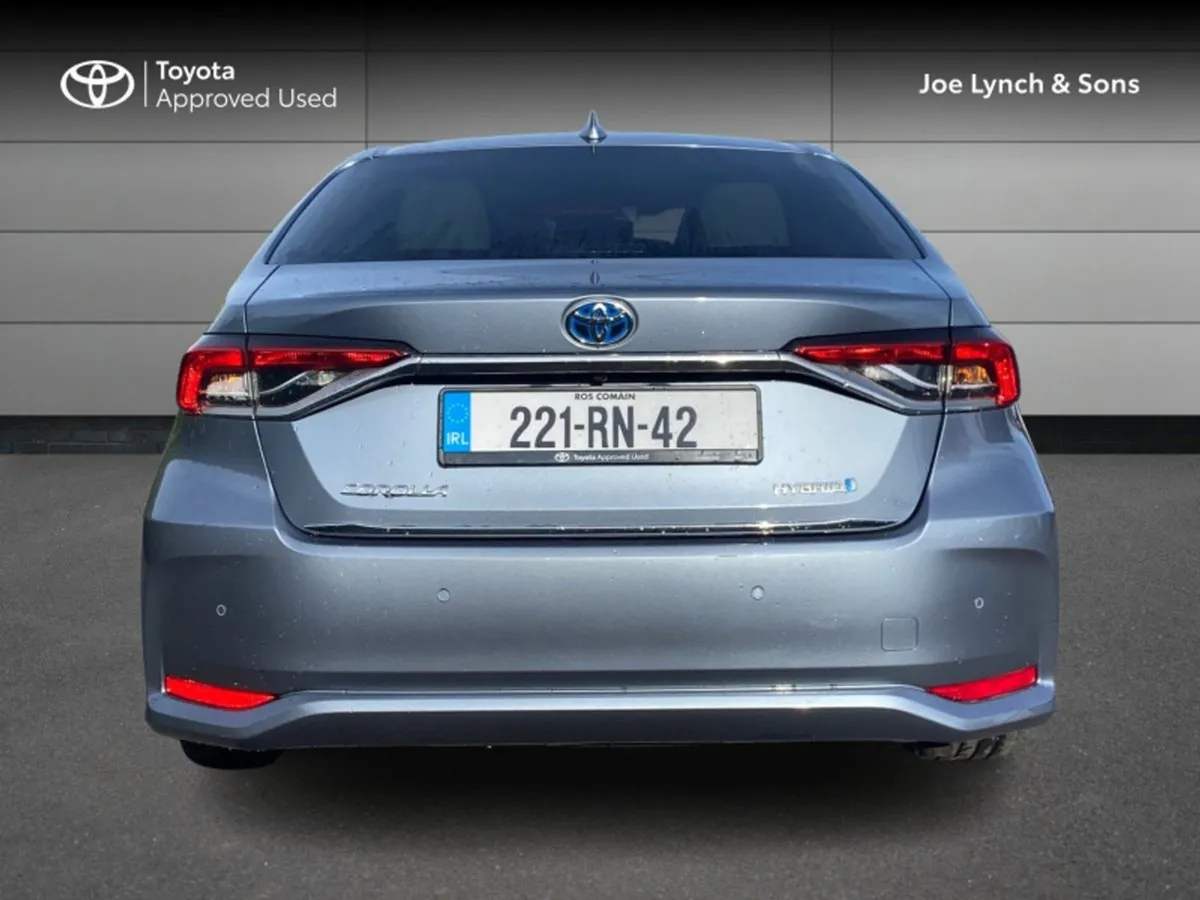 Toyota Corolla Corolla Hybrid SOL Saloon - Image 4