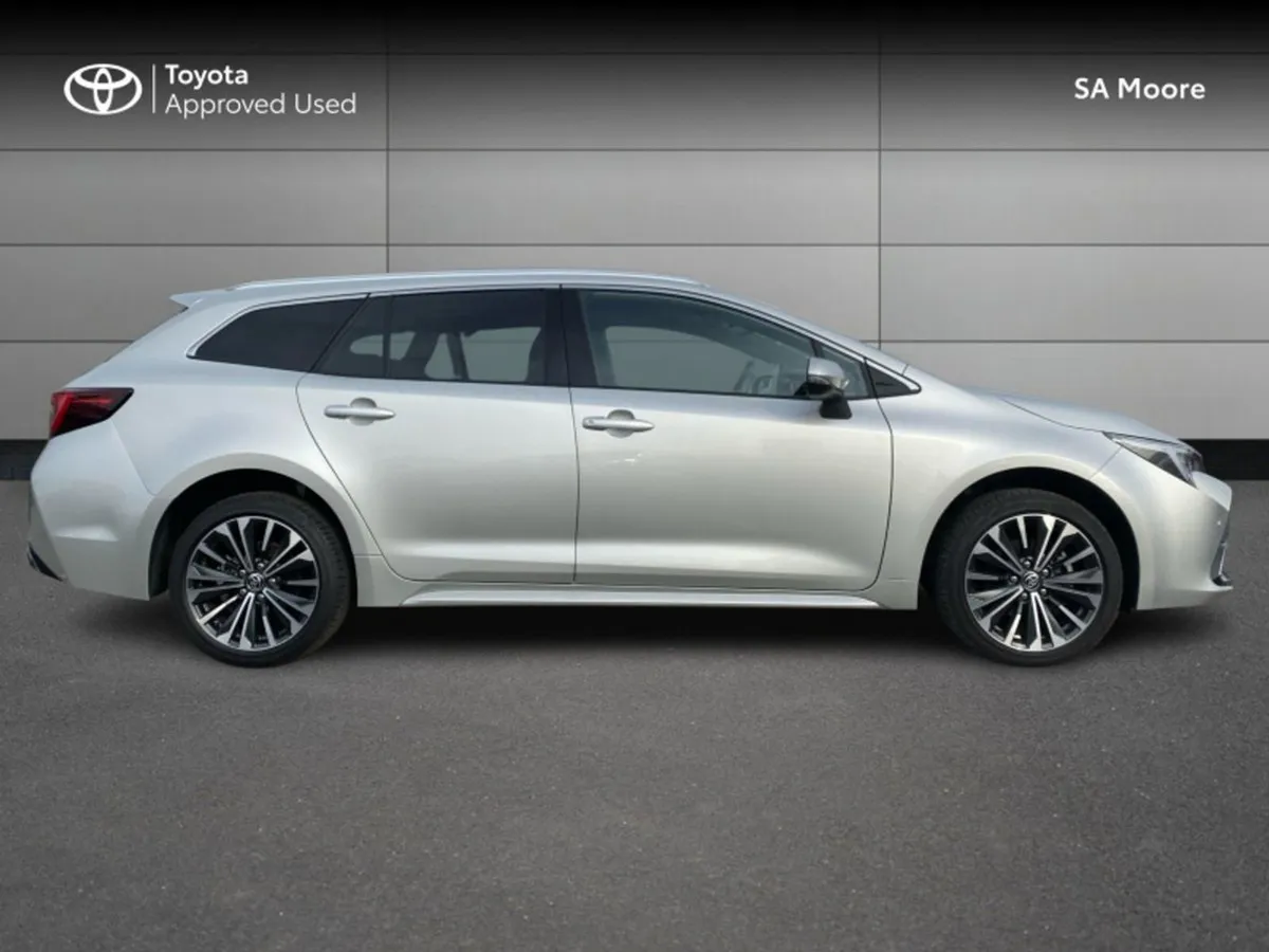 Toyota Corolla Estate - SOL TS - Image 3