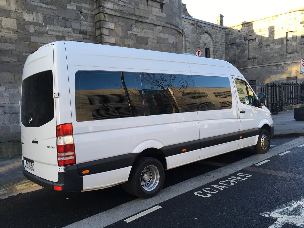 MERCEDES SPRINTER 17seats - Image 3