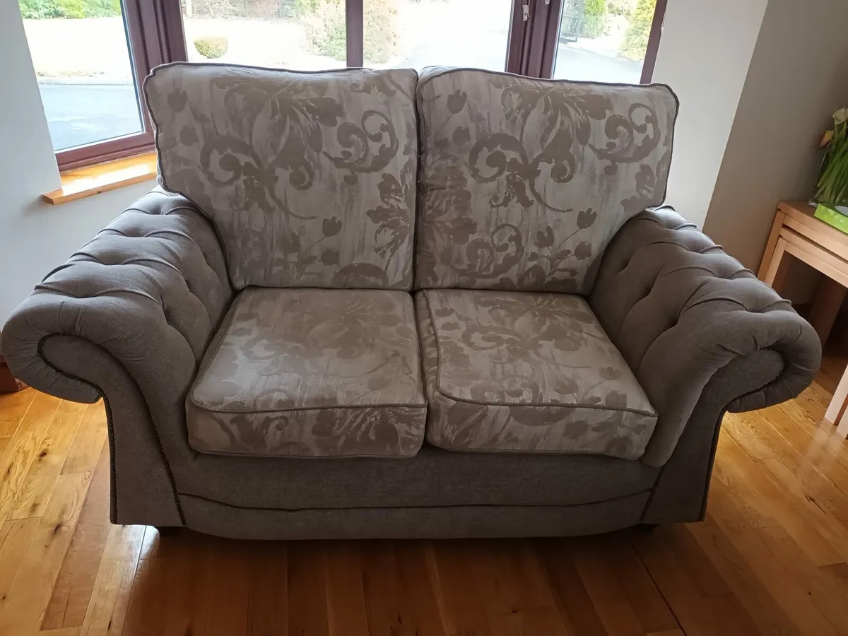 Suite furniture - Image 1