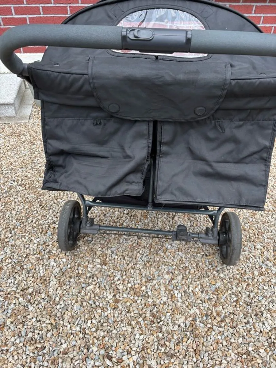 Double Pram - Image 3