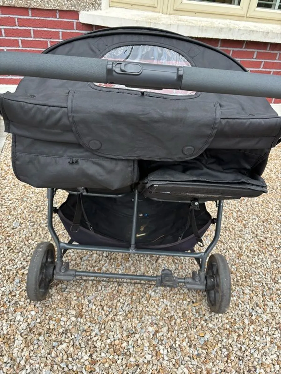 Double Pram - Image 4