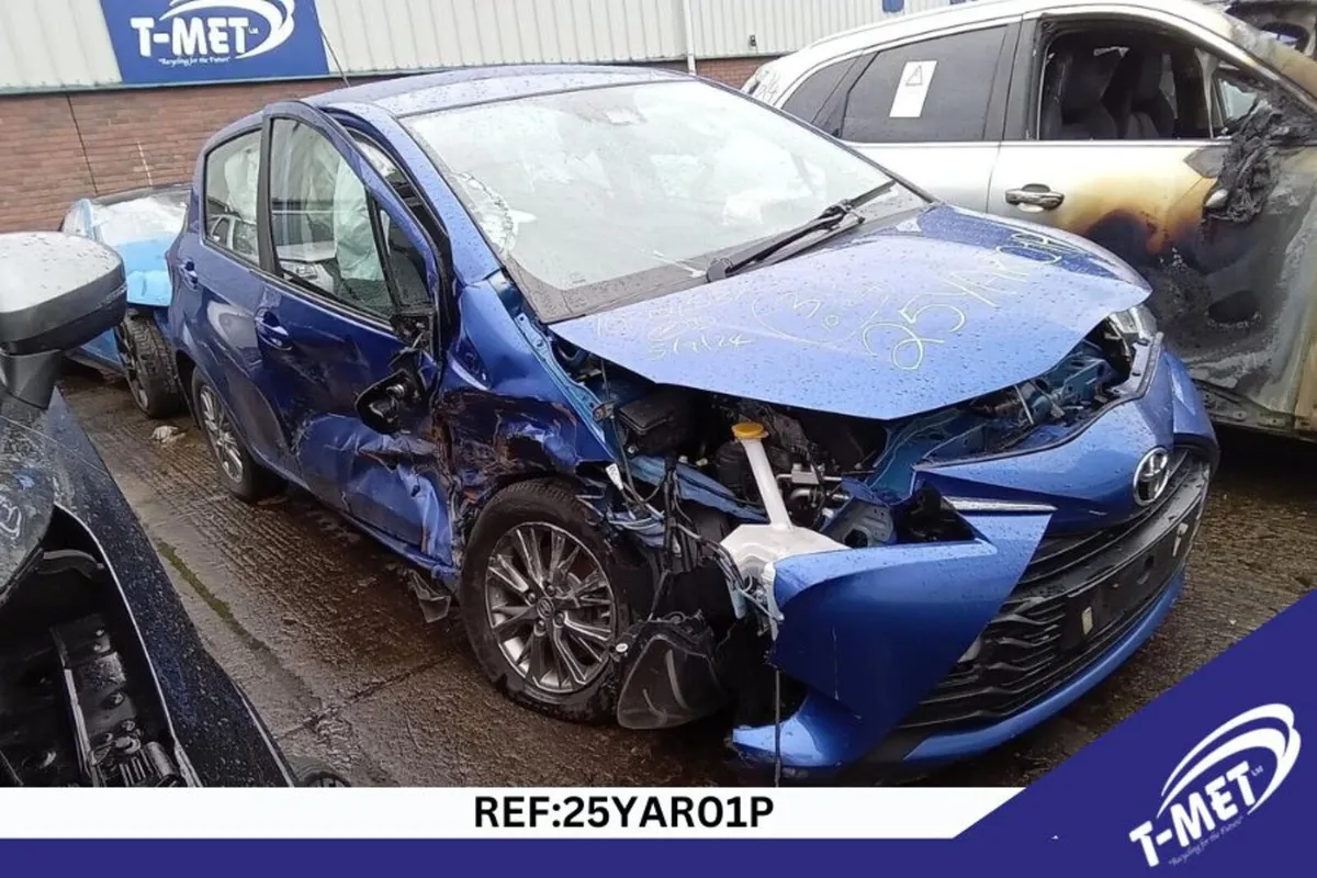 2018 TOYOTA YARIS BREAKING FOR PARTS - Image 3