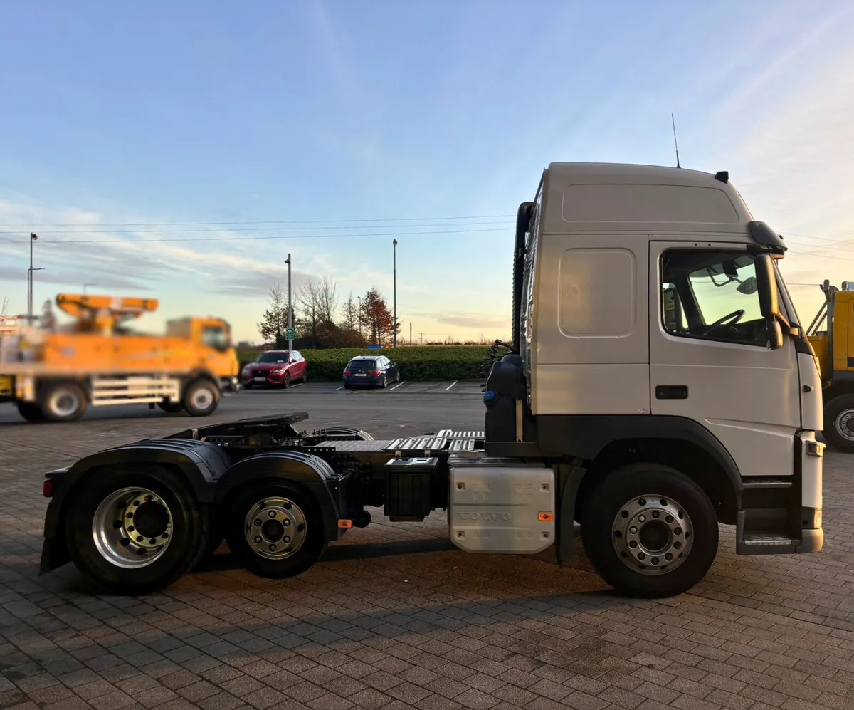 Volvo FM460 ADR spec - Image 4