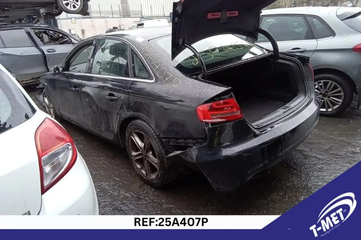 2015 AUDI A4 BREAKING FOR PARTS - Image 4