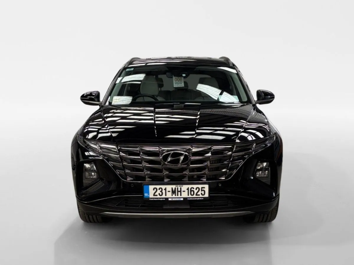 Hyundai Tucson 2WD Executive Plus - Image 3
