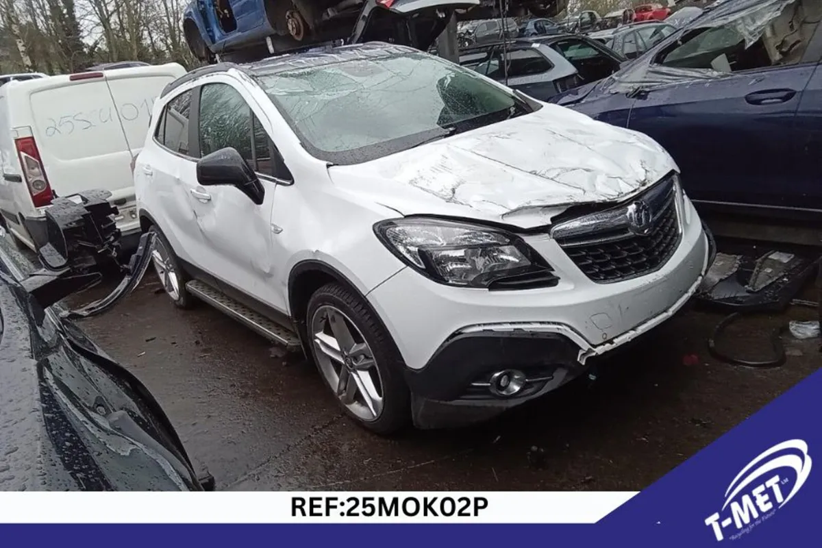 2015 VAUXHALL MOKKA BREAKING FOR PARTS - Image 1