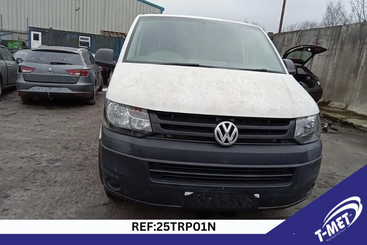 2015 VOLKSWAGEN TRANSPORTER BREAKING FOR PARTS - Image 2