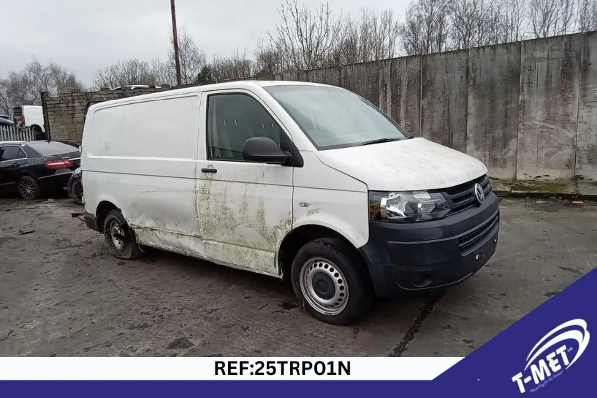 2015 VOLKSWAGEN TRANSPORTER BREAKING FOR PARTS - Image 3