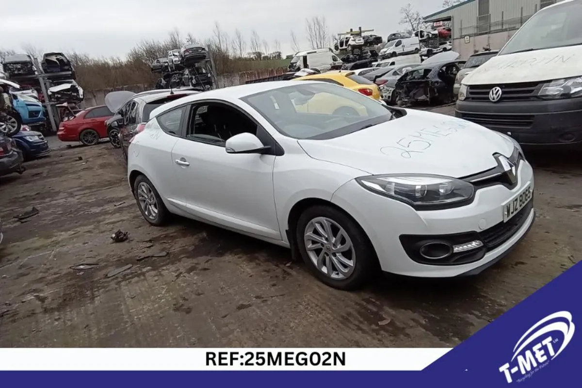 2014 RENAULT MEGANE BREAKING FOR PARTS - Image 1