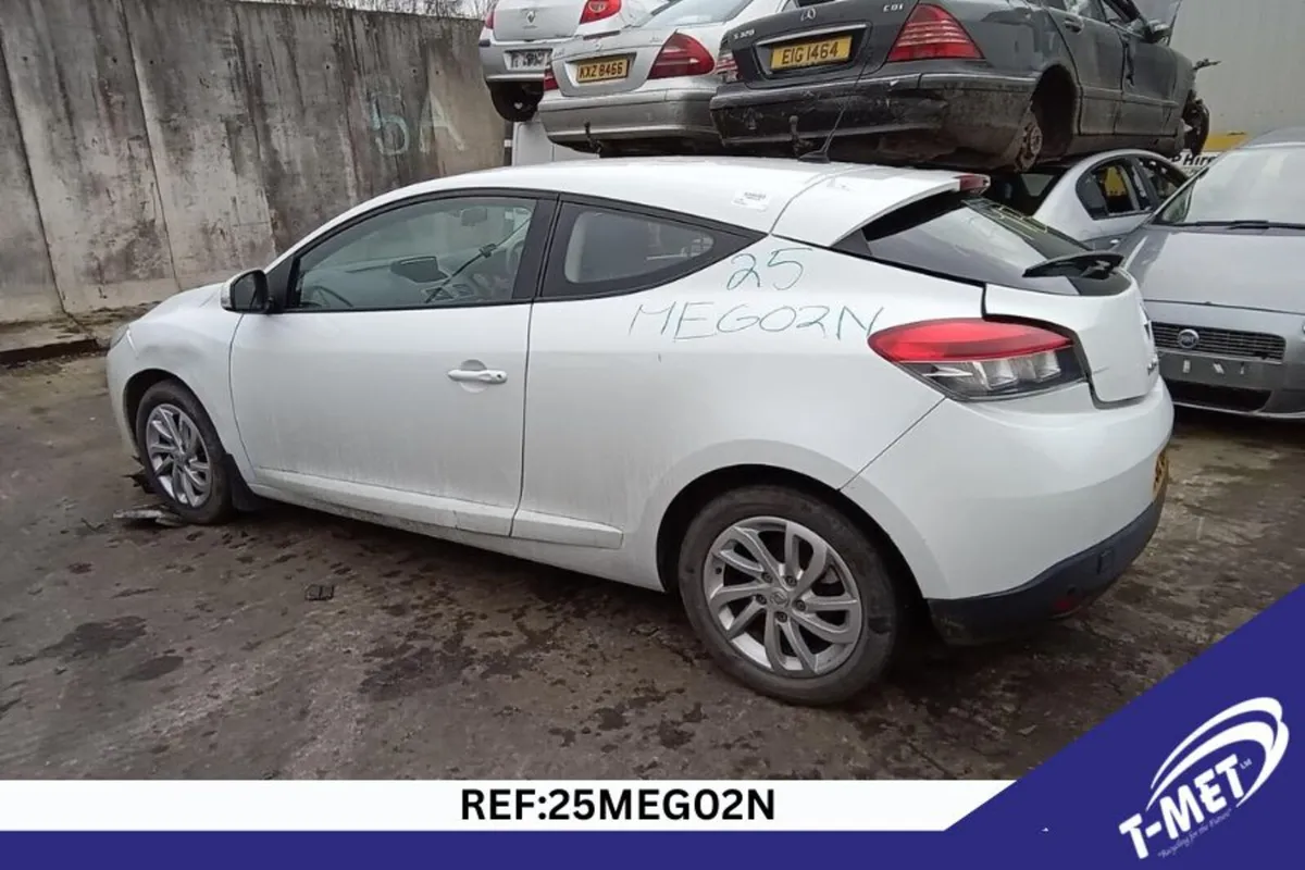 2014 RENAULT MEGANE BREAKING FOR PARTS - Image 4