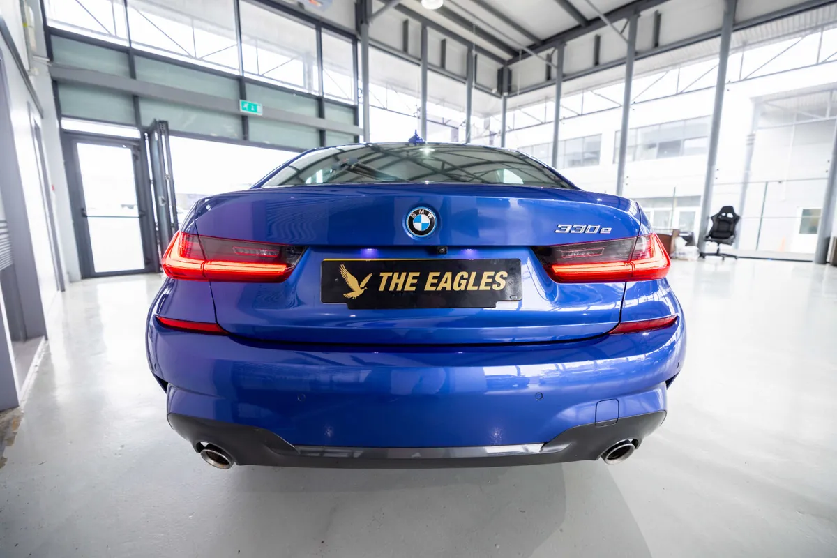 BMW 3-Series M SPORT AUTO - Image 4