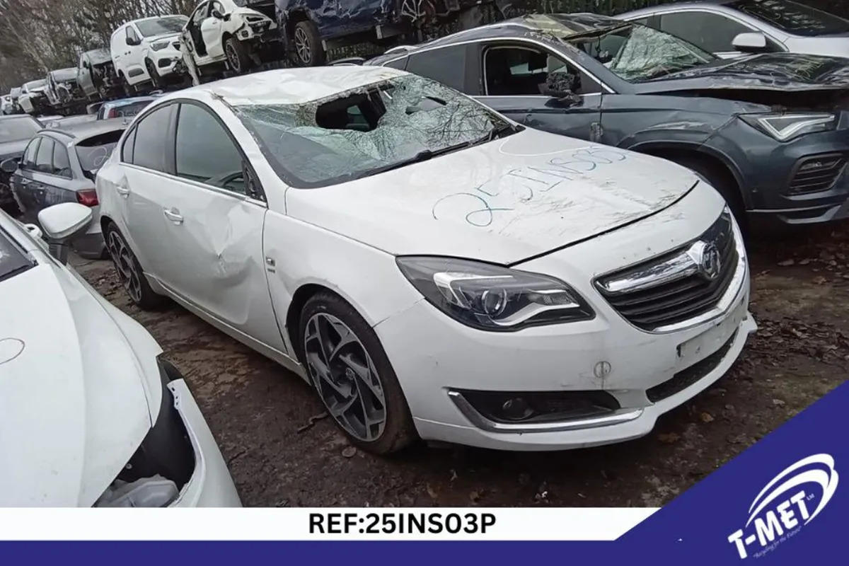 2017 VAUXHALL INSIGNIA BREAKIG FOR PARTS - Image 4