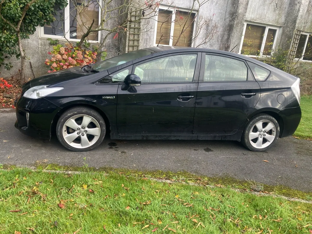 Prius for parts - Image 1
