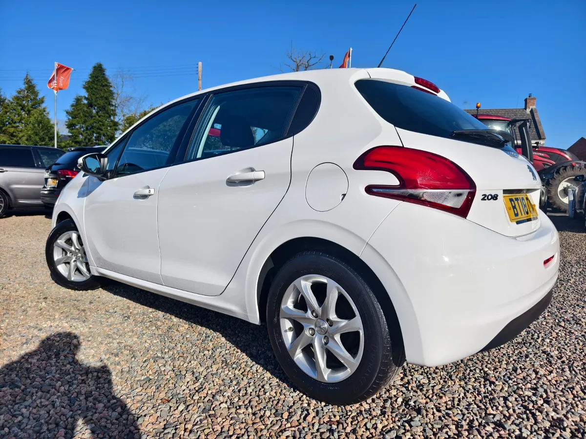 2018 Peugeot 208 Active 82bhp 1.2 Puretech 5dr - Image 3