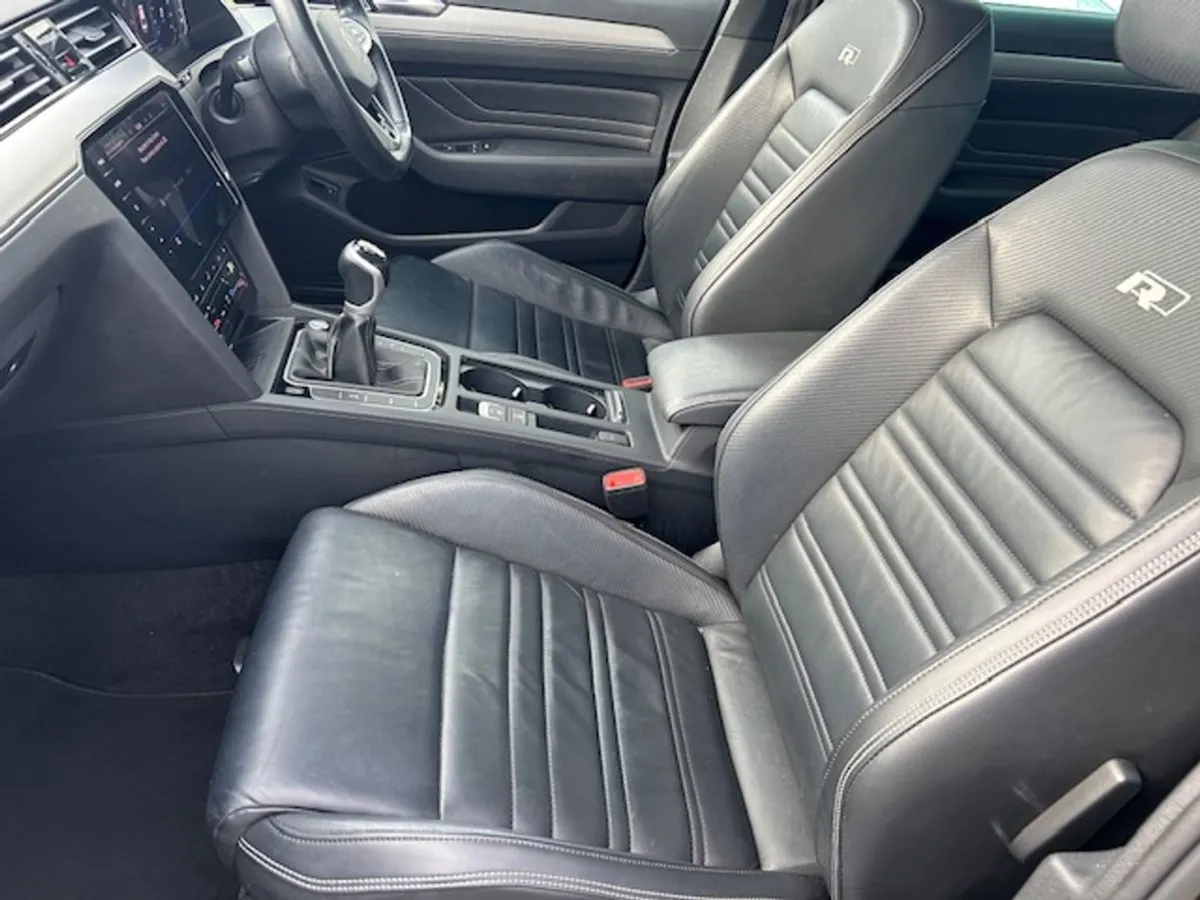 Volkswagen Passat  sale Agreed  2.0 TDI 150HP R-l - Image 4