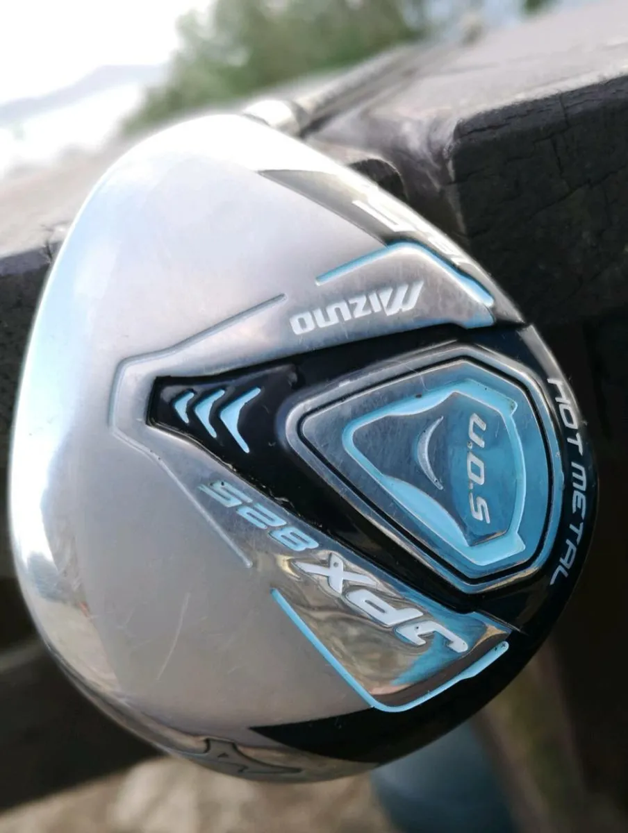 Ladies Mizuno JPX825, 5 wood, 18 deg. New Grip. - Image 4