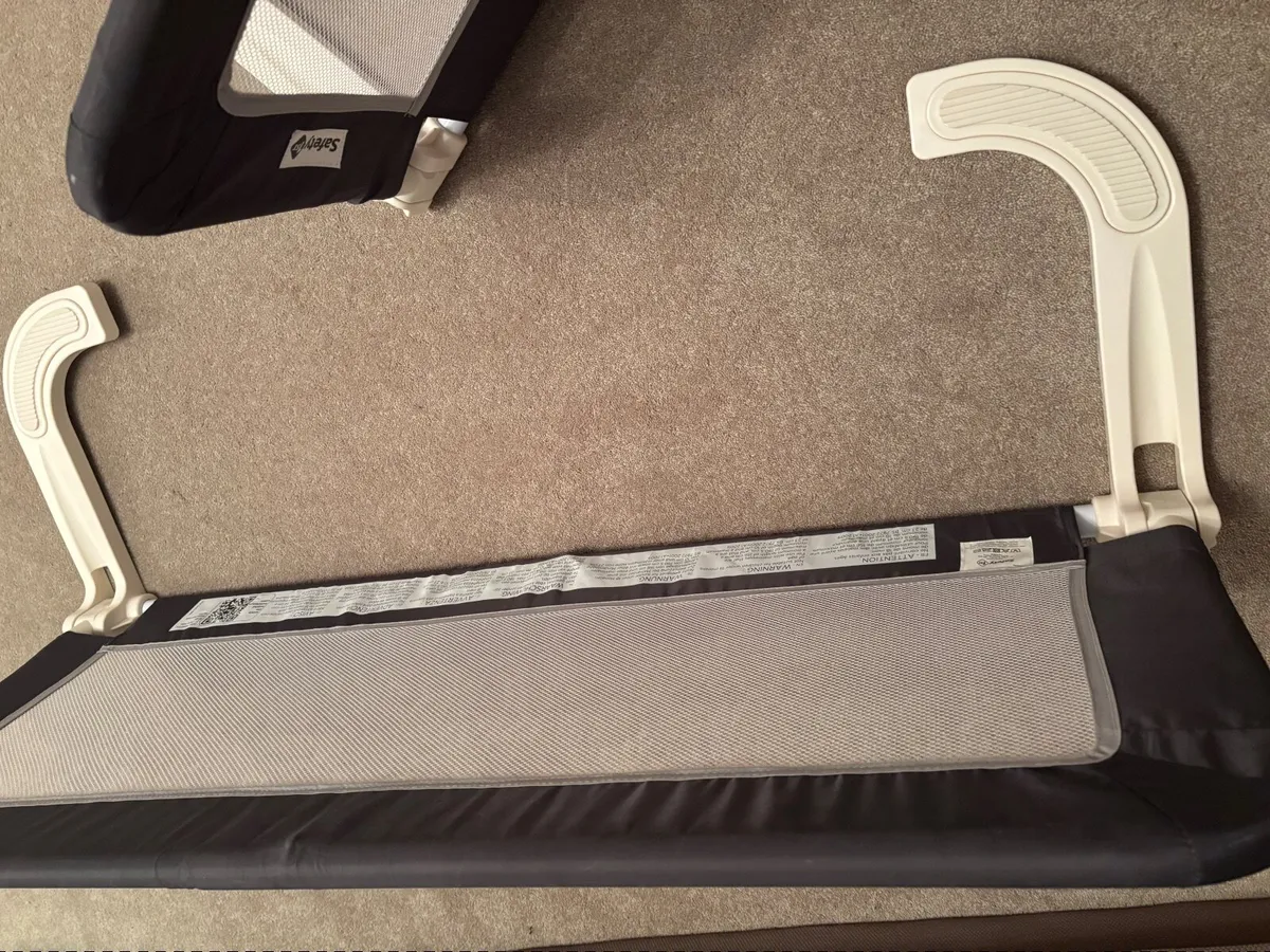 Bedside Safety Rails - Image 4