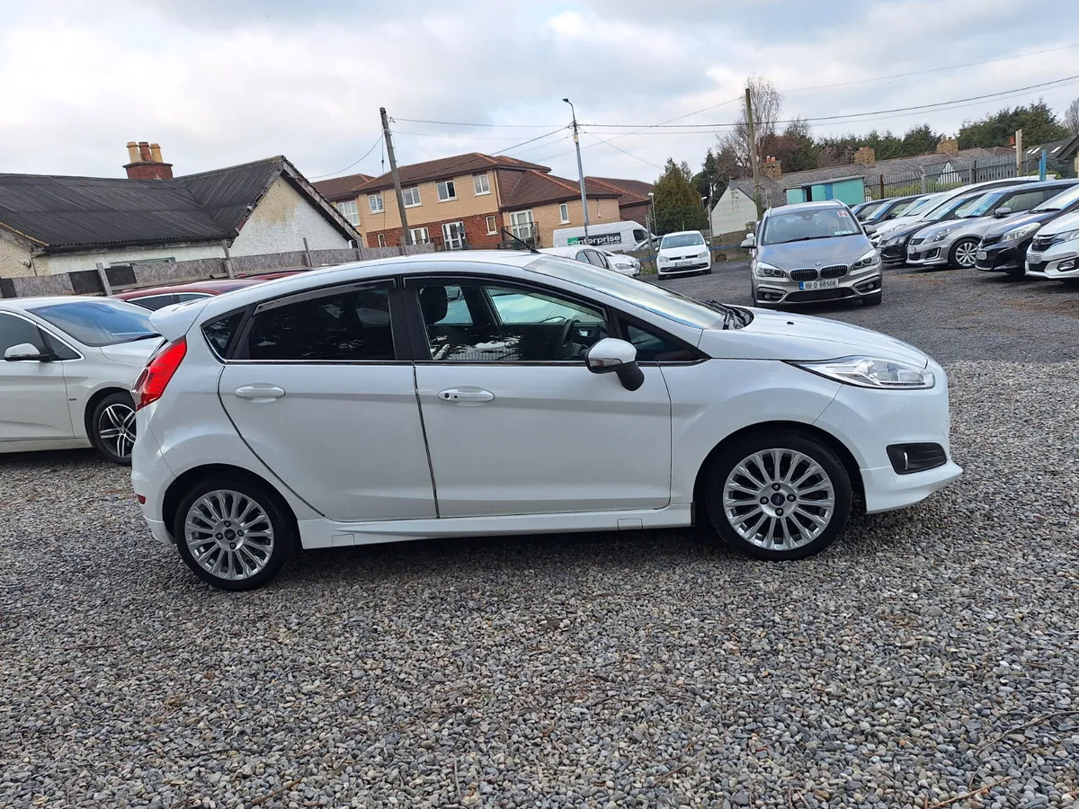 Ford Fiesta 1.0L EcoBoost Titanium - Image 3