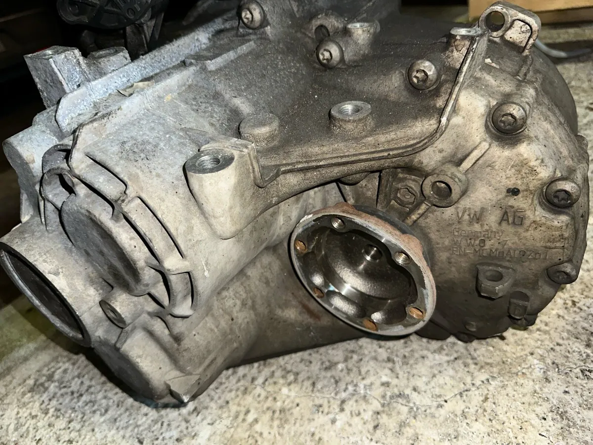 Used VW gearbox, clutch and flywheel - Image 4
