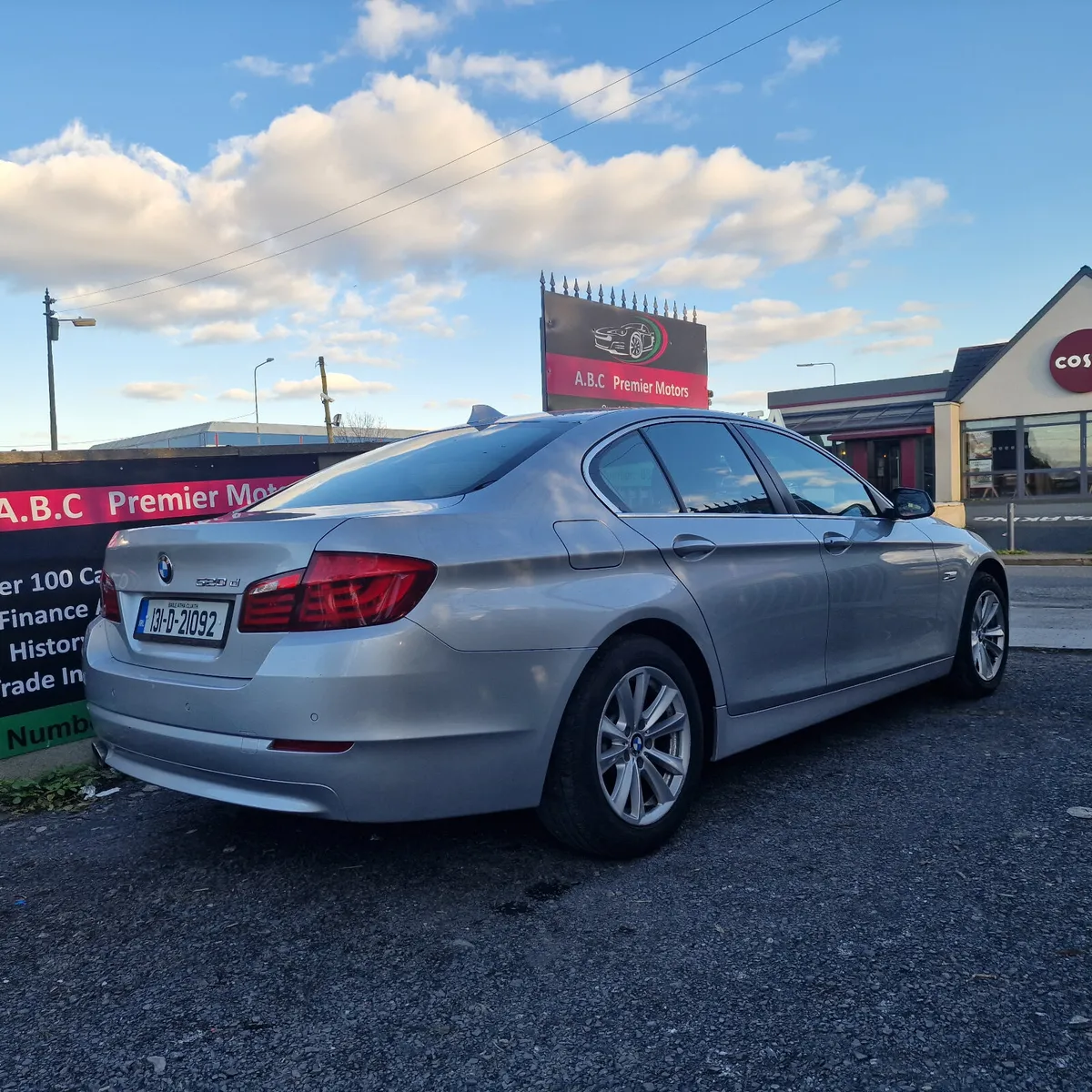 BMW 5-Series 2013 Full service history - Image 2