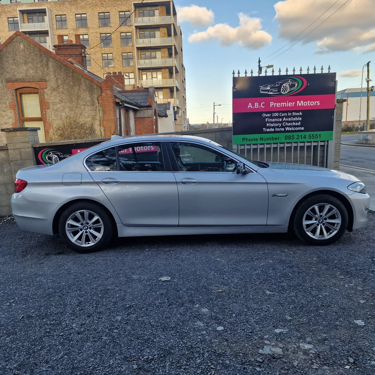 BMW 5-Series 2013 Full service history - Image 3