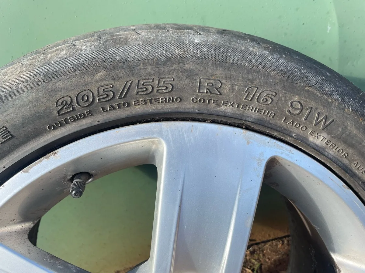 Audi alloy rims - Image 3