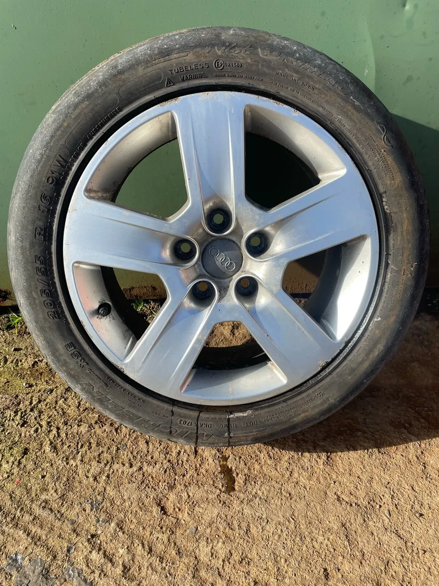 Audi alloy rims - Image 1