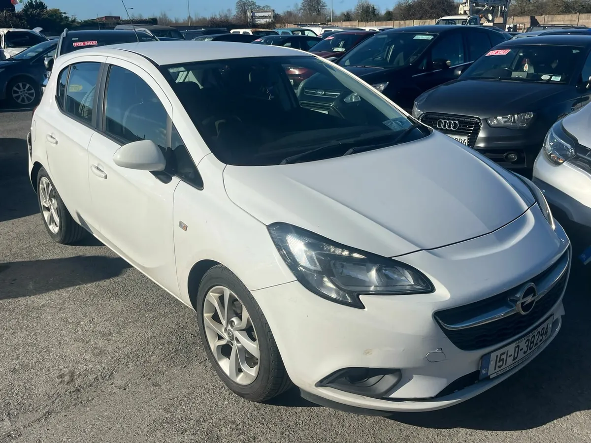 Opel corsa 2015 1.4 petrol ⛽️ rear damage - Image 1