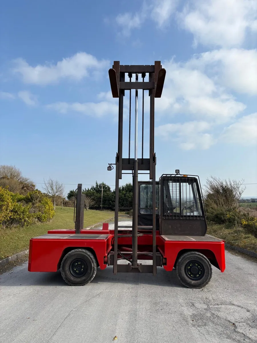 2004 Valmar Terra J Side Loader - Image 2