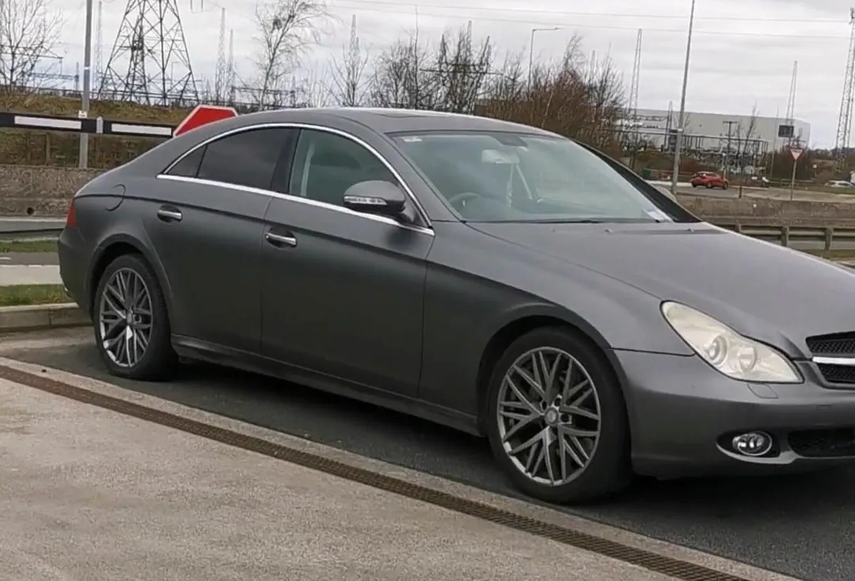 Mercedes-Benz CLS 2005 - Image 4