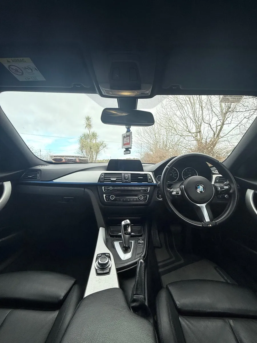 BMW 3-Series 2015 - Image 4