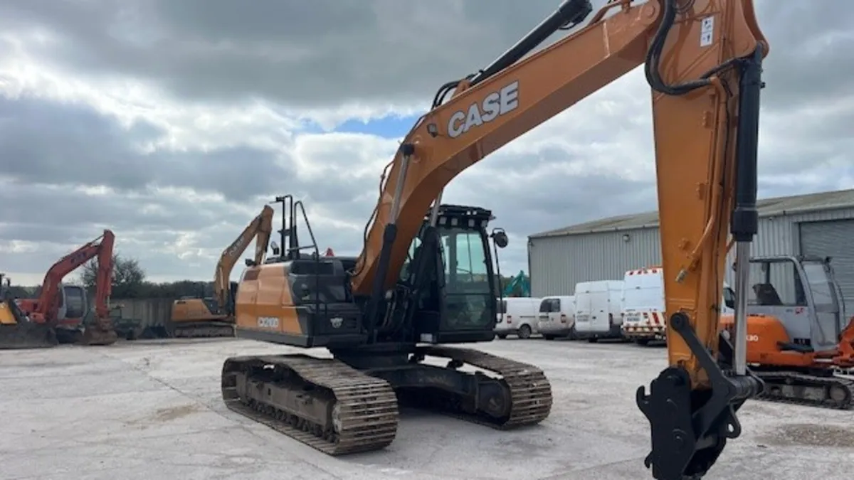 2019 Case CX210D - Image 4
