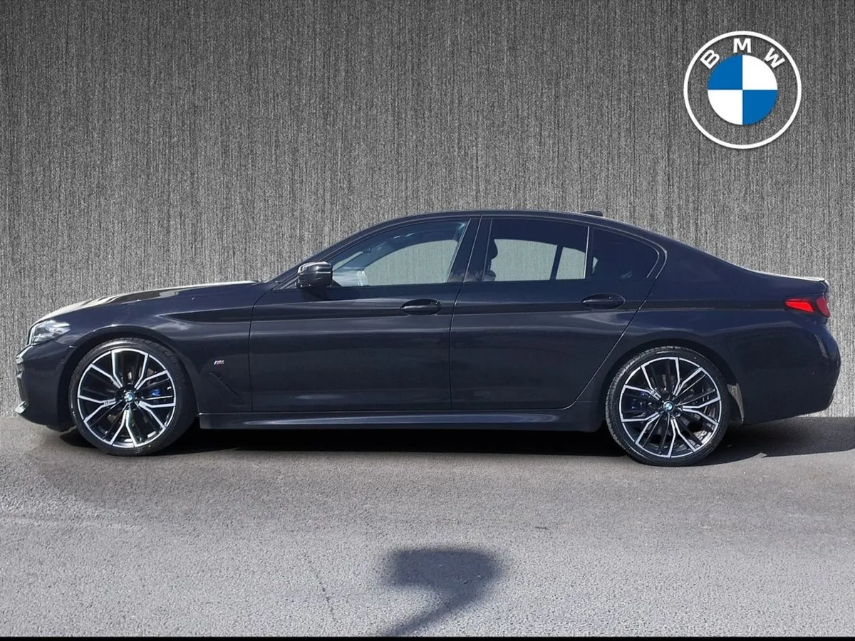 BMW 5 Series 520d M Sport Saloon - Image 4