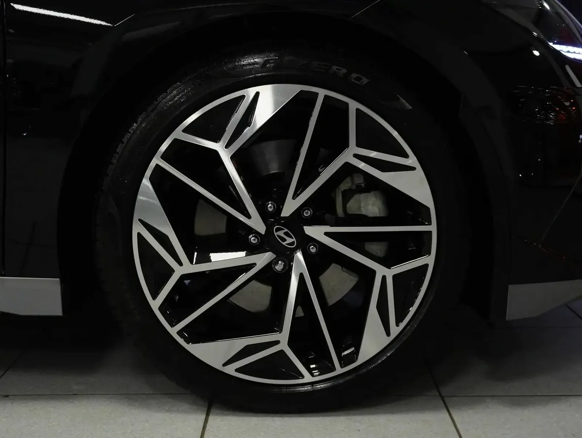 Hyundai IONIQ 6 2024 (Northern Ireland Registered) - Image 3