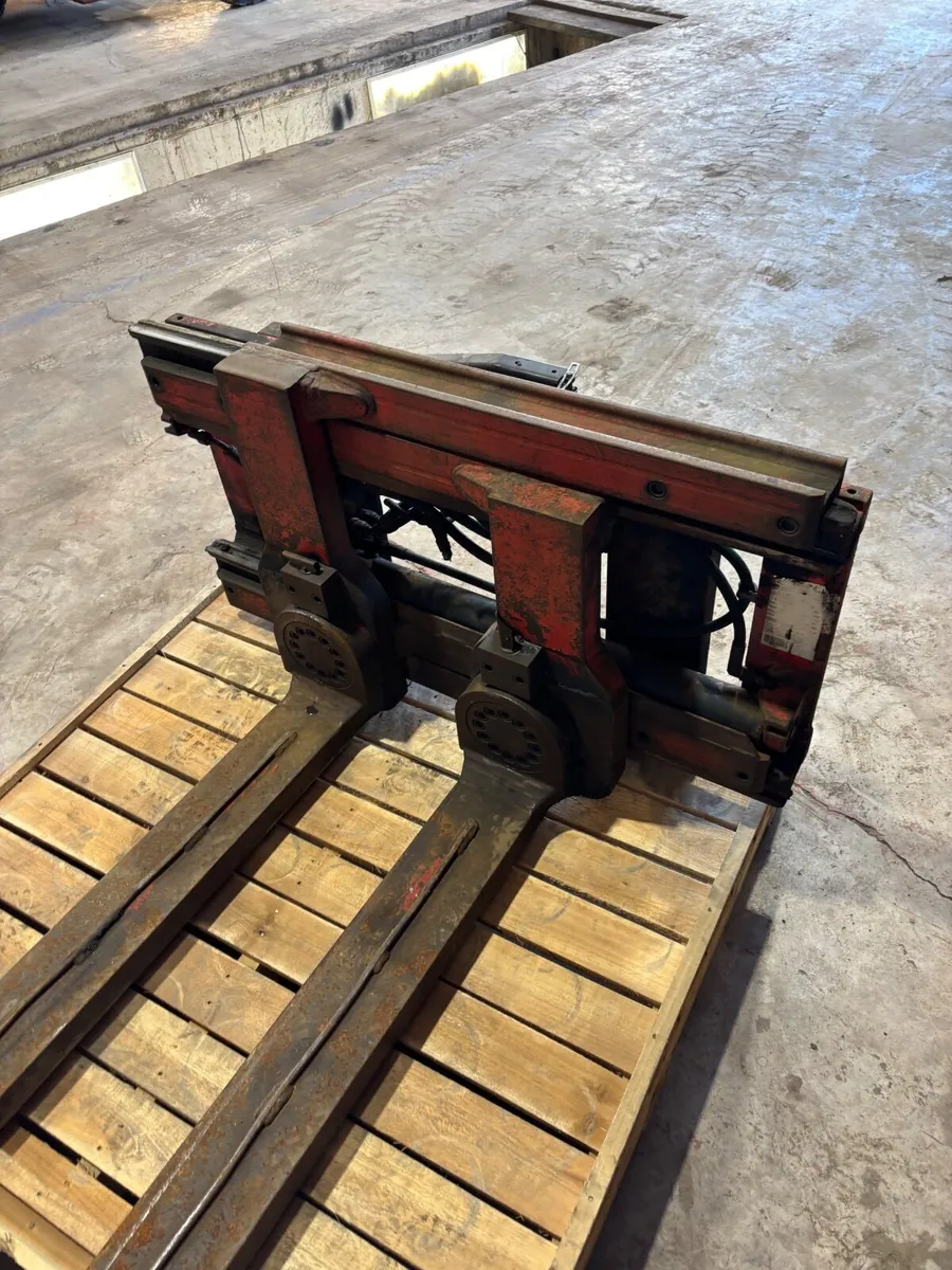 Moffett attachment - Image 2