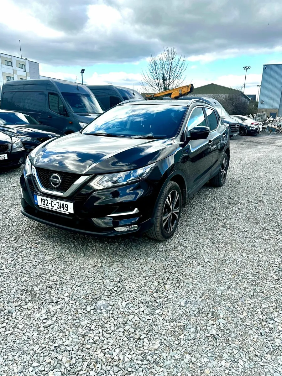 NISSAN QASHQAI 1.5 SV PREMIUM - Image 1