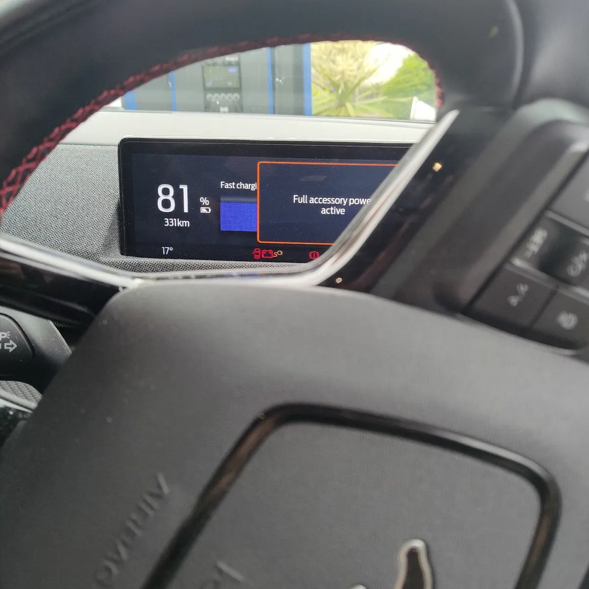 Ford Mustang Mach-E AWD Premium - Image 4