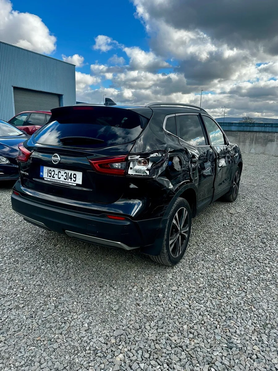 NISSAN QASHQAI 1.5 SV PREMIUM - Image 3