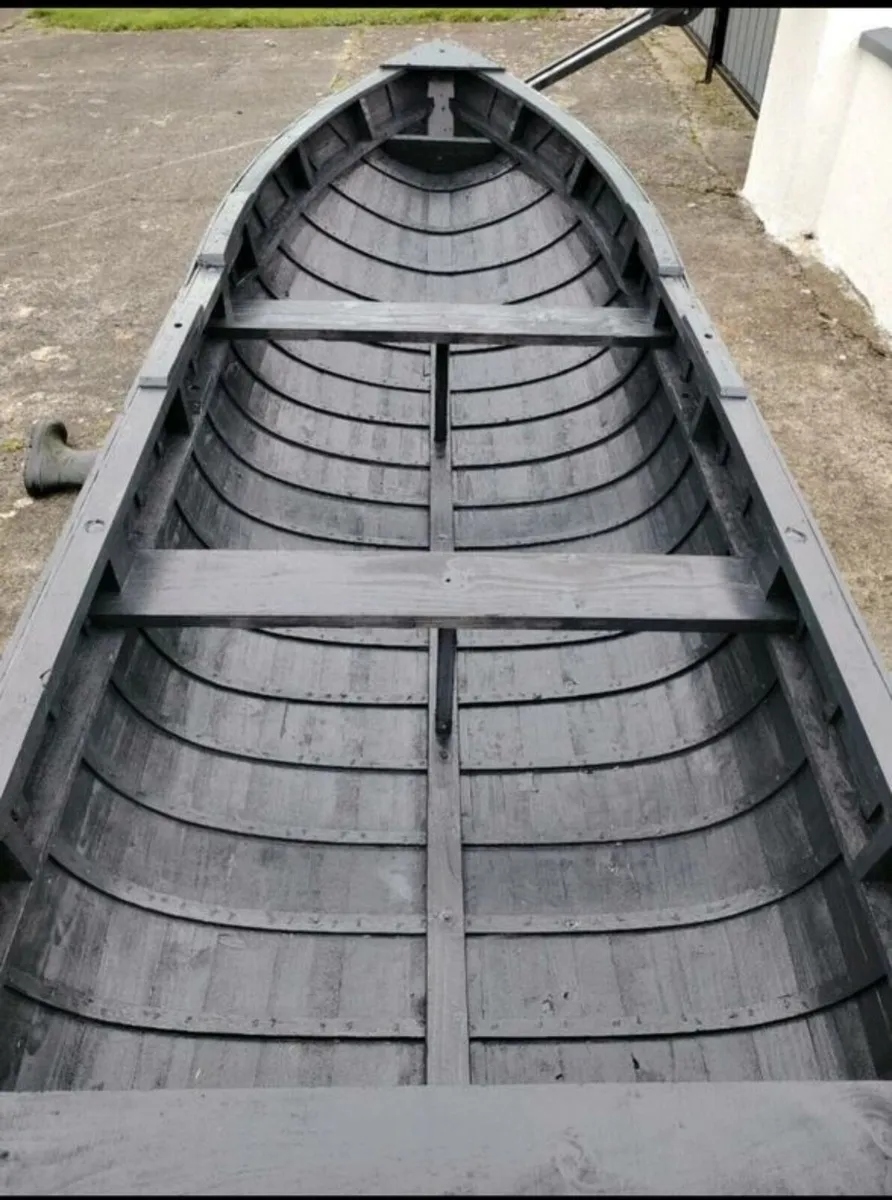 12ft fiberglass currach - Image 1