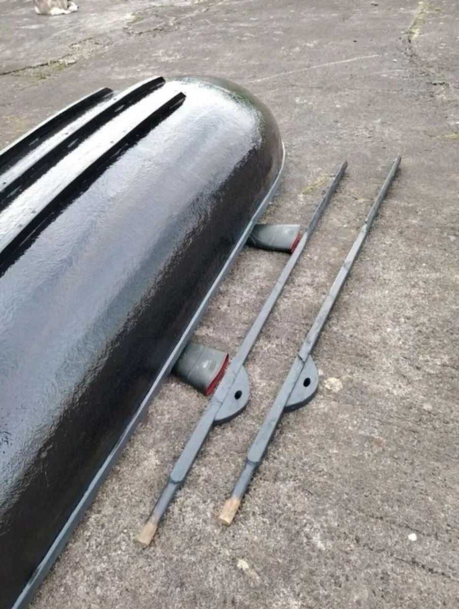 12ft fiberglass currach - Image 2