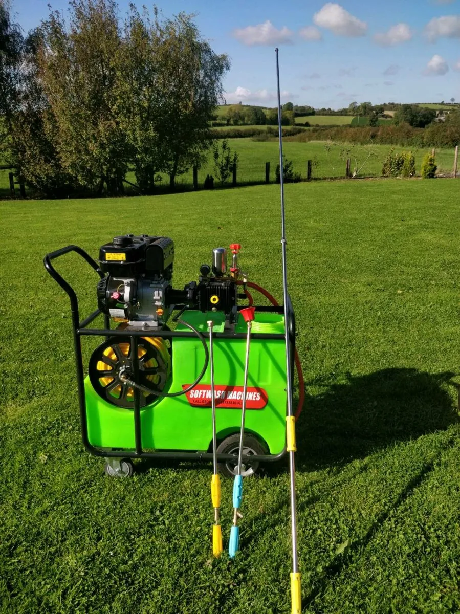 Softwash system Biocide Algaecide Sprayer - Image 4