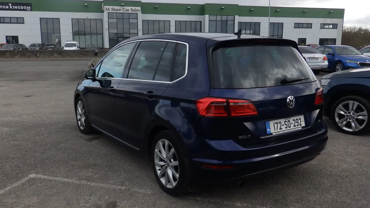 172 Volkswagen Golf SV HIGHLINE , 1.2 PETROL - Image 2