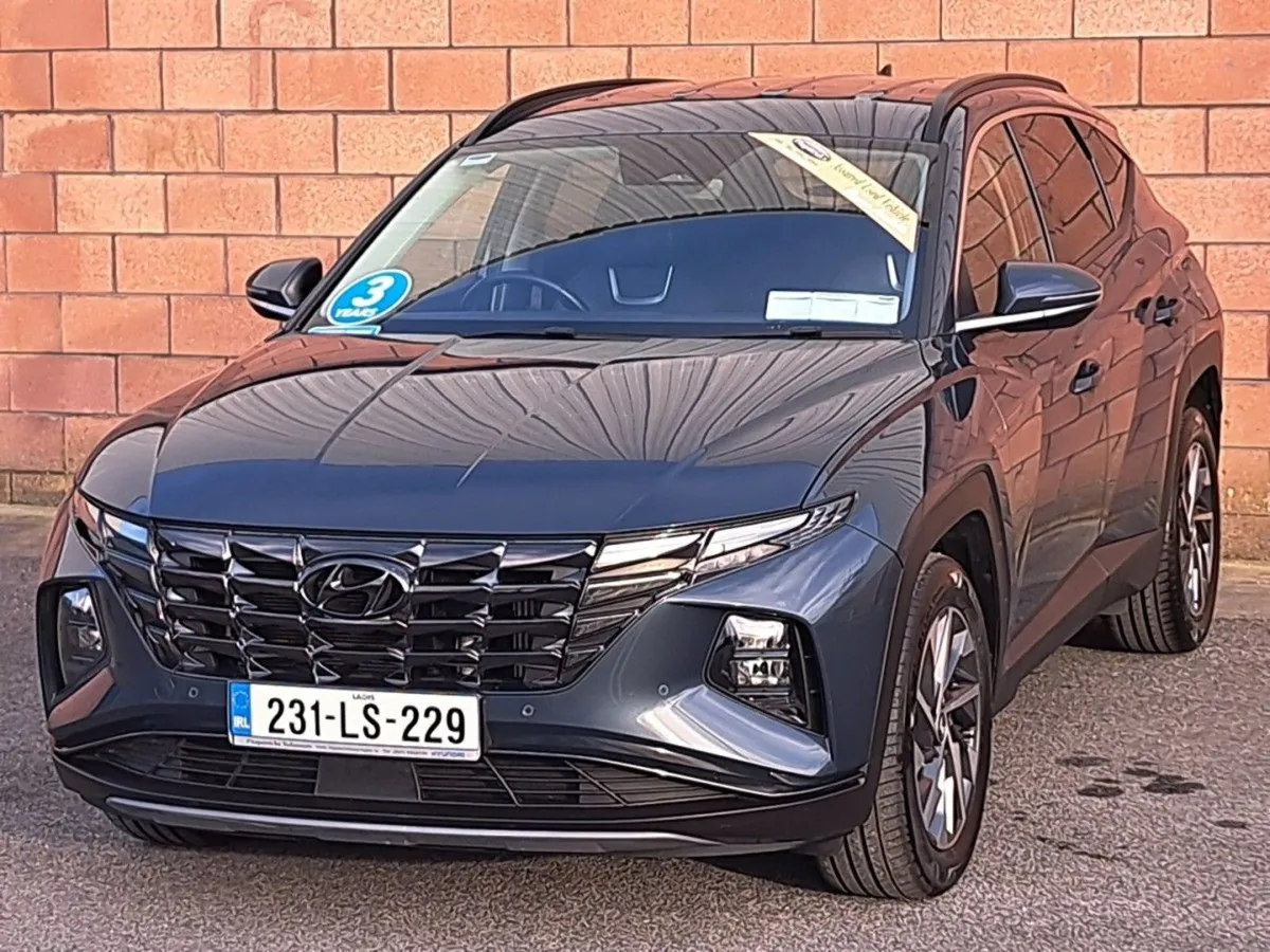 Hyundai Tucson Executive Plus 1.6 Diesel. - Image 3