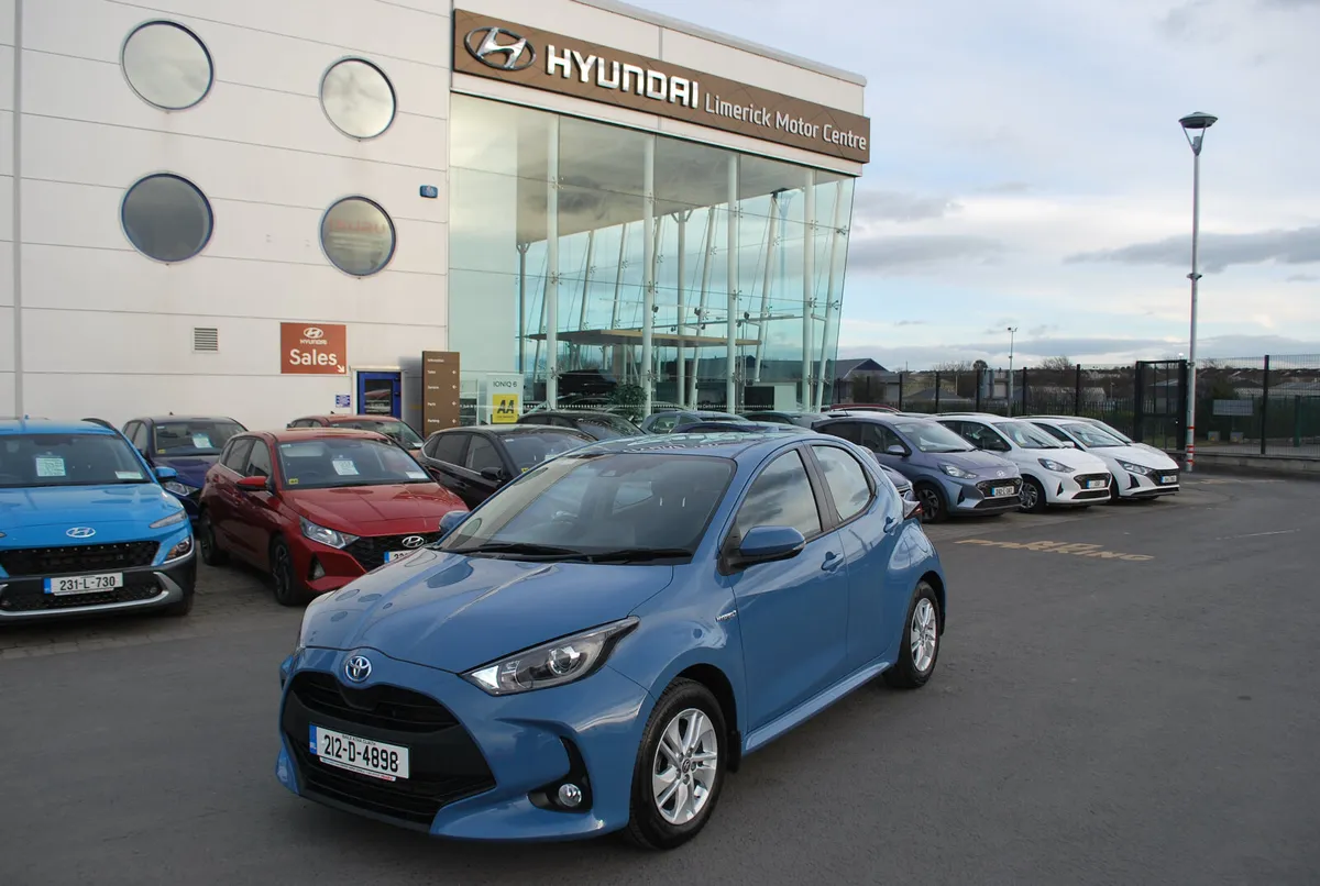 Toyota Yaris 2021 - Image 1